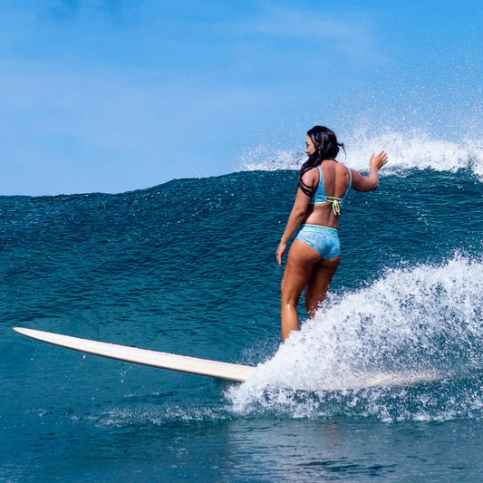 Windsurfen in der Schweiz: Die besten Spots und der perfekte Style
