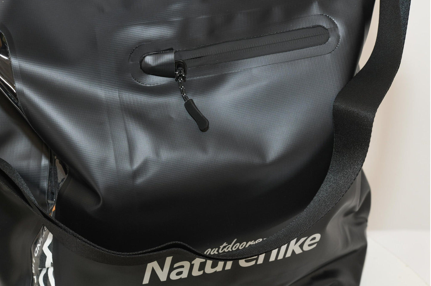 One shoulder waterproof bag